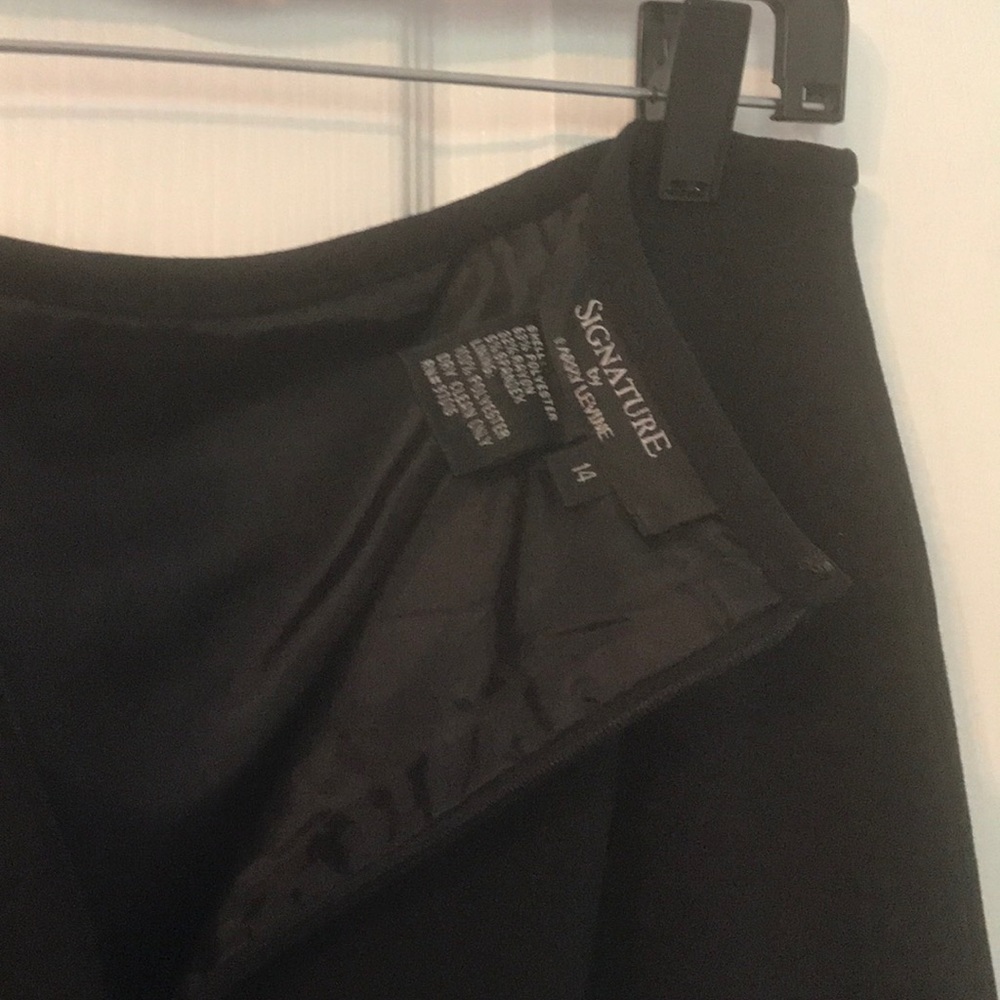 Skirt - Picture 4 of 5